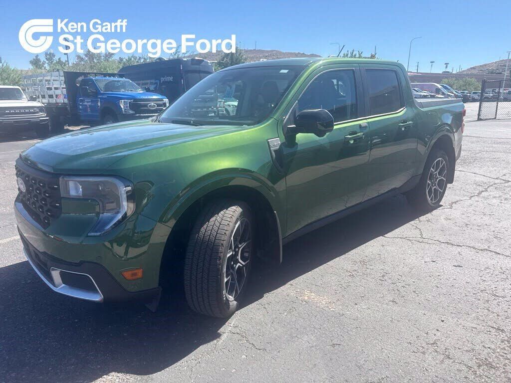 2025 FORD Maverick
