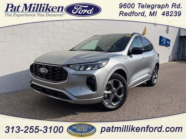 2024 FORD Escape