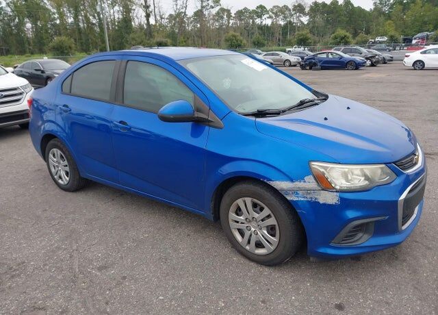 2017 CHEVROLET Sonic