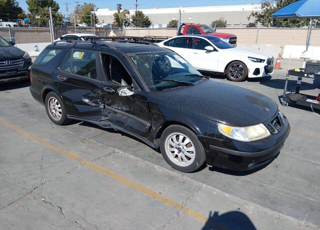 2004 SAAB 9-5