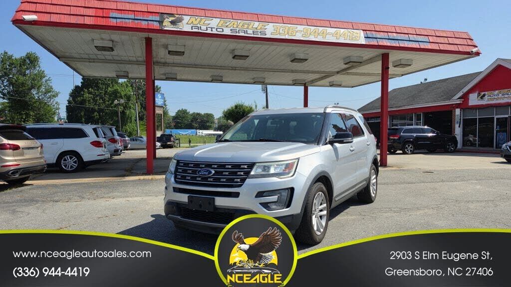2017 FORD Explorer