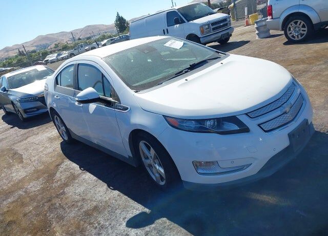 2014 CHEVROLET Volt