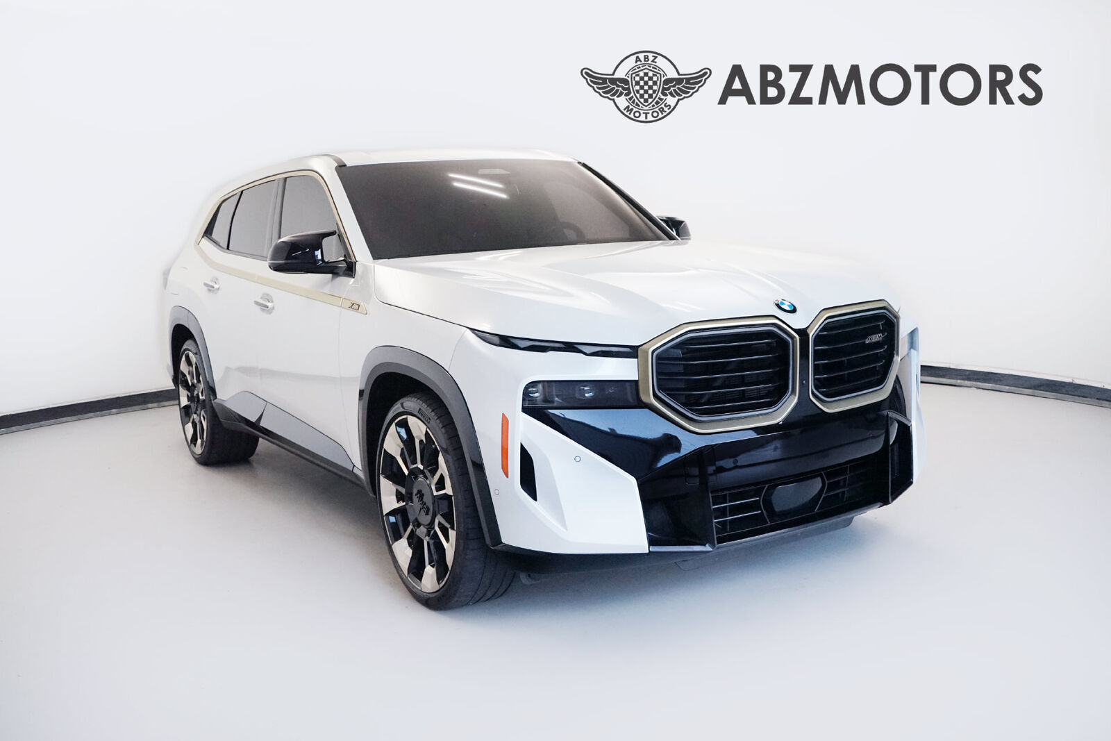 2023 BMW XM