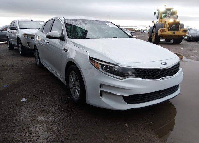 2018 KIA Optima