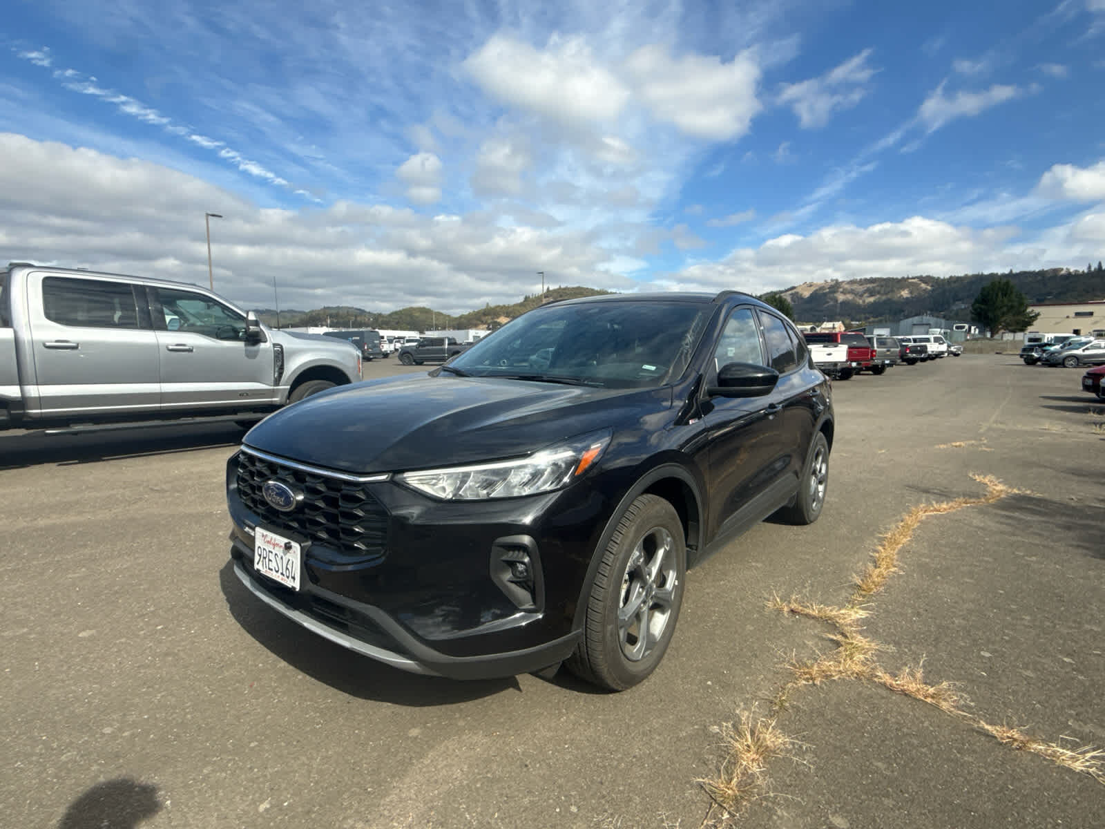 2025 FORD Escape