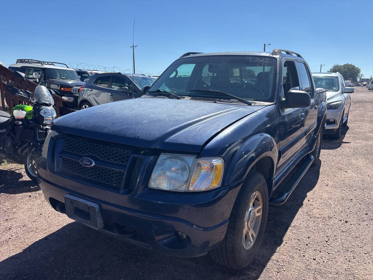 2004 FORD Explorer