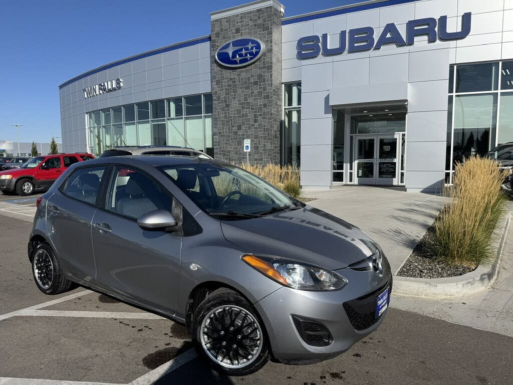 2014 MAZDA Mazda2