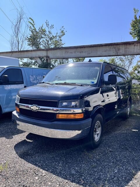 2017 CHEVROLET Express