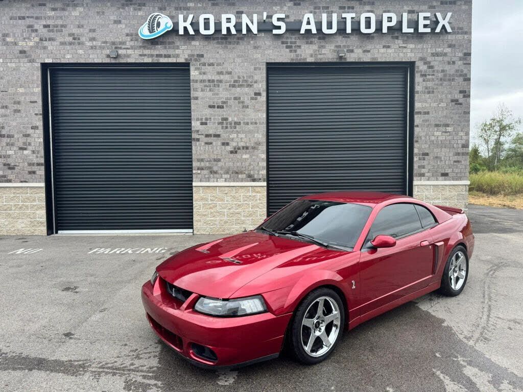 2004 FORD Mustang