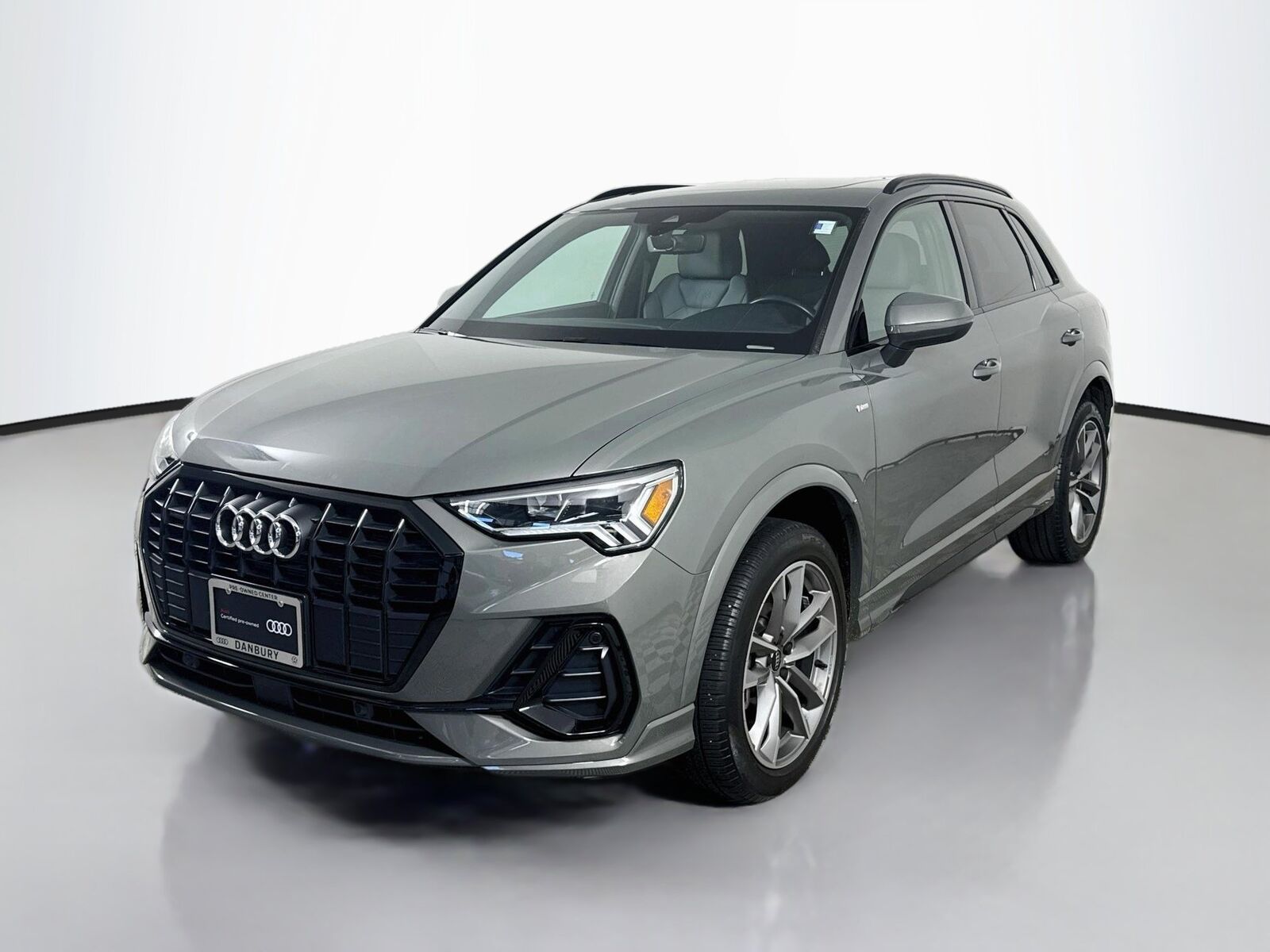 2024 AUDI Q3