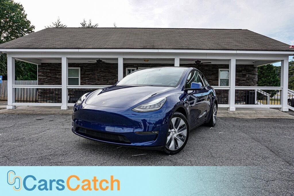 2022 TESLA Model Y
