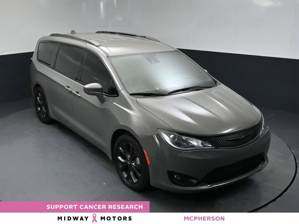2020 CHRYSLER Pacifica