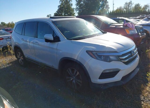 2017 HONDA Pilot