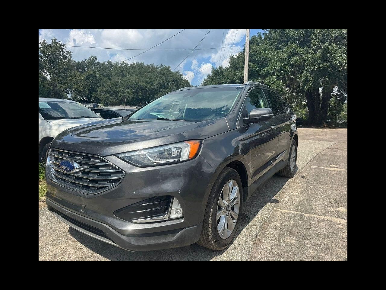 2019 FORD Edge