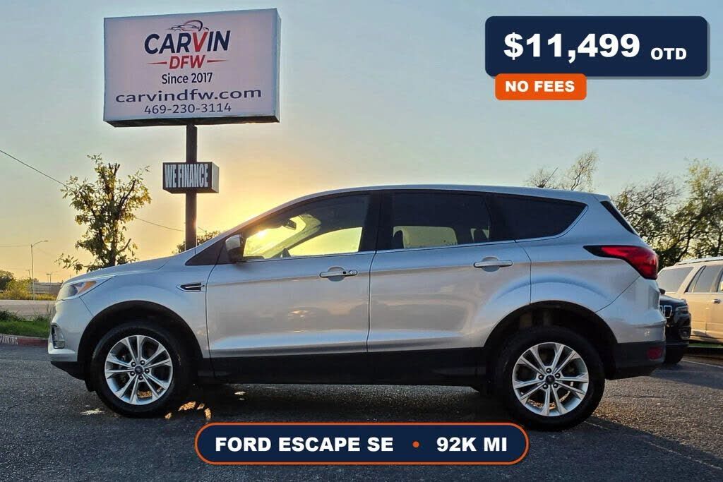 2019 FORD Escape
