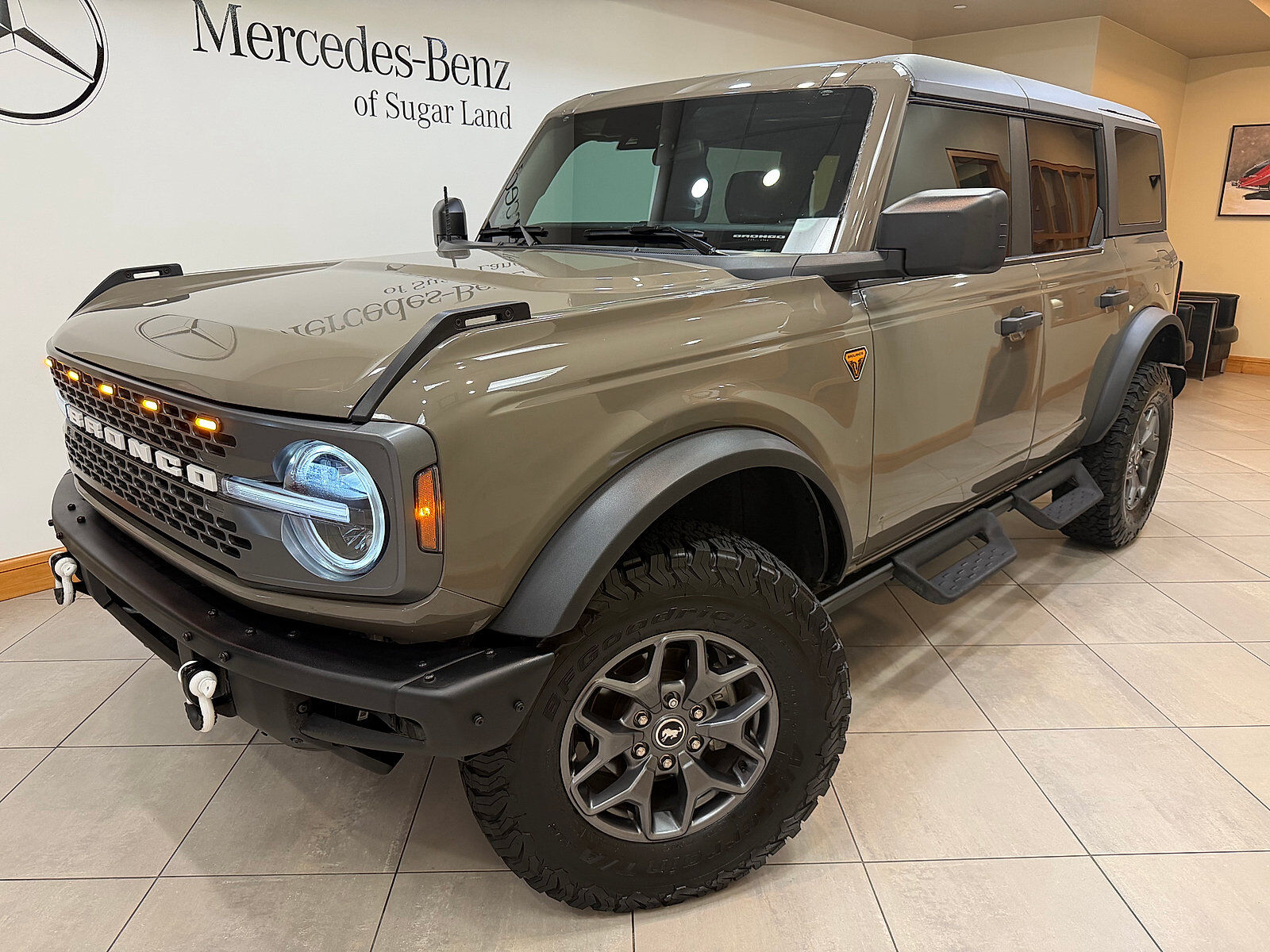 2025 FORD Bronco