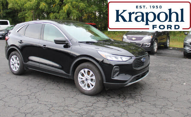 2024 FORD Escape