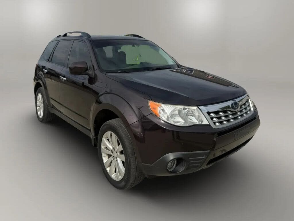 2013 SUBARU Forester