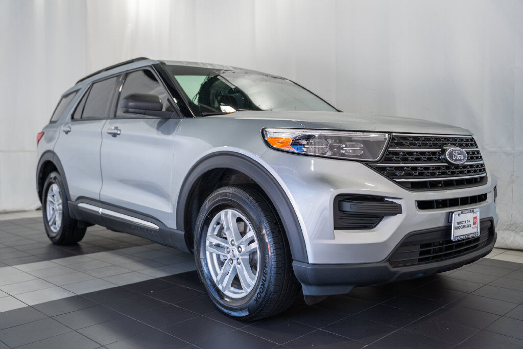2023 FORD Explorer