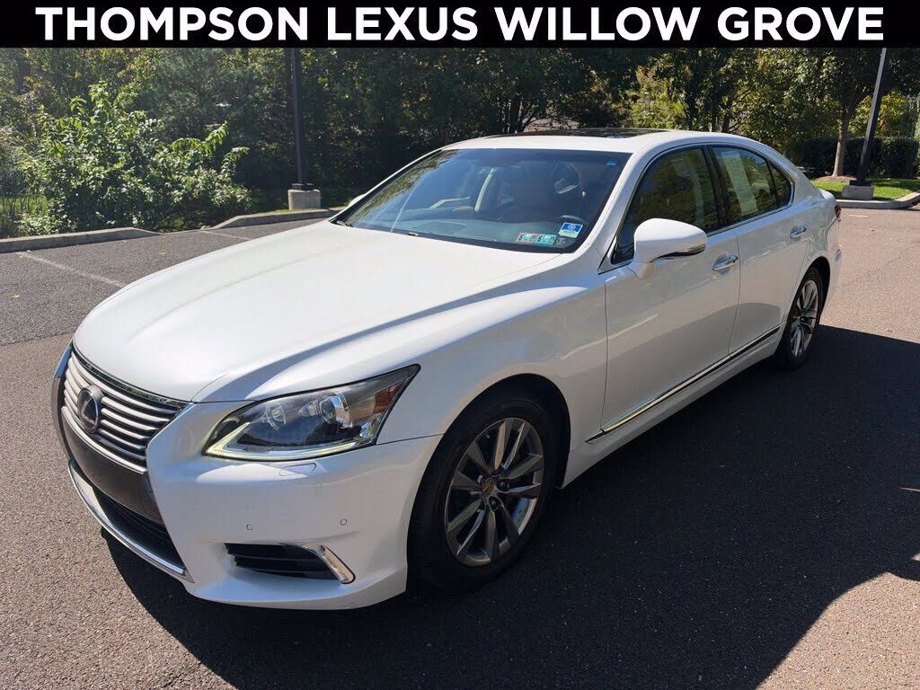 2013 LEXUS LS