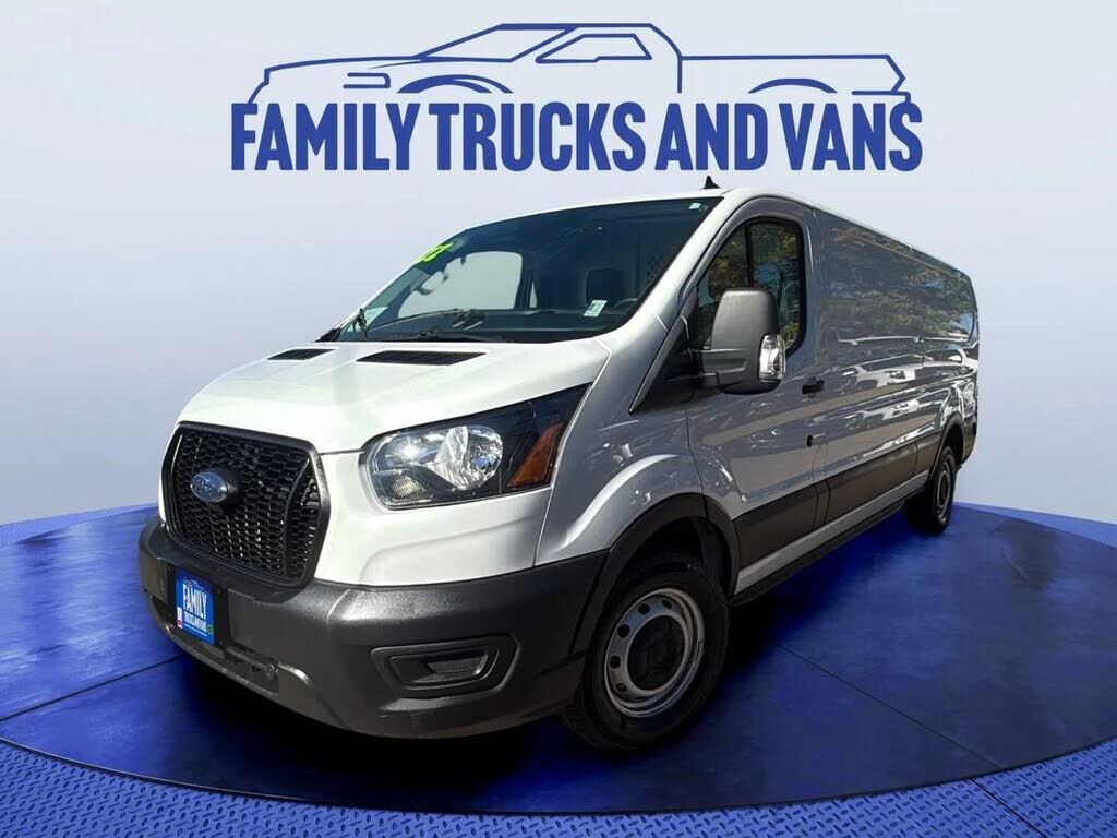 2022 FORD Transit