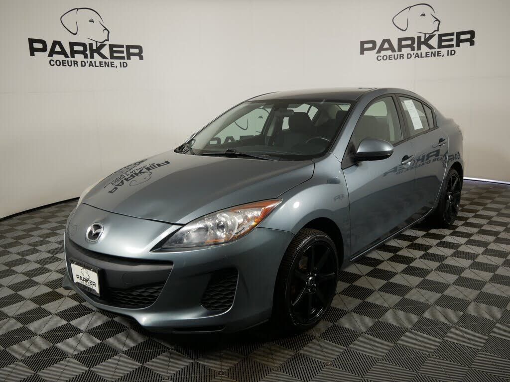 2013 MAZDA Mazda3