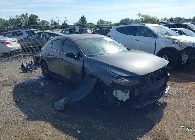 2022 MAZDA Mazda3