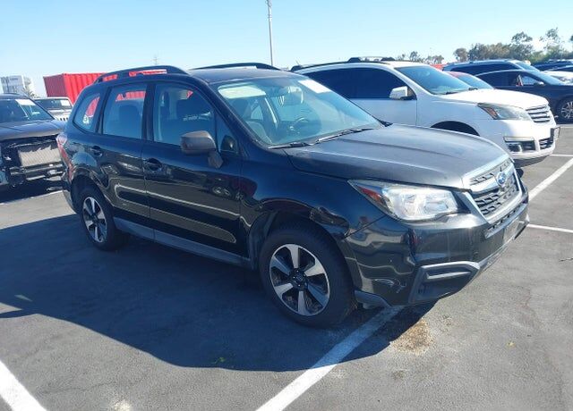 2017 SUBARU Forester