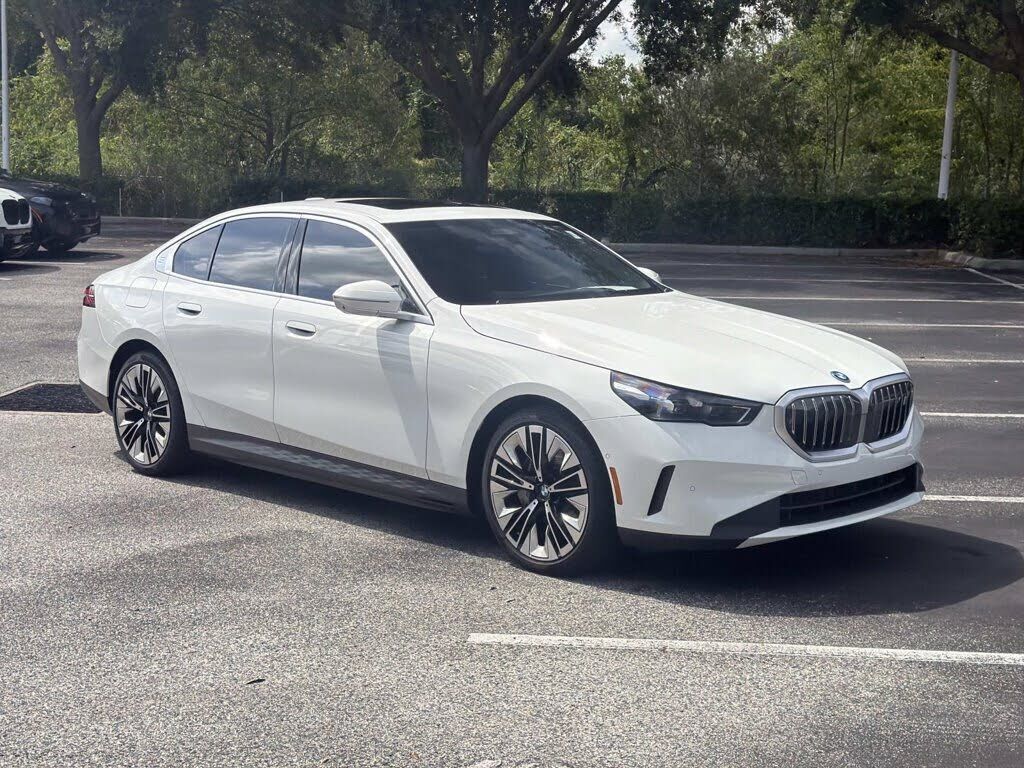 2026 BMW i5