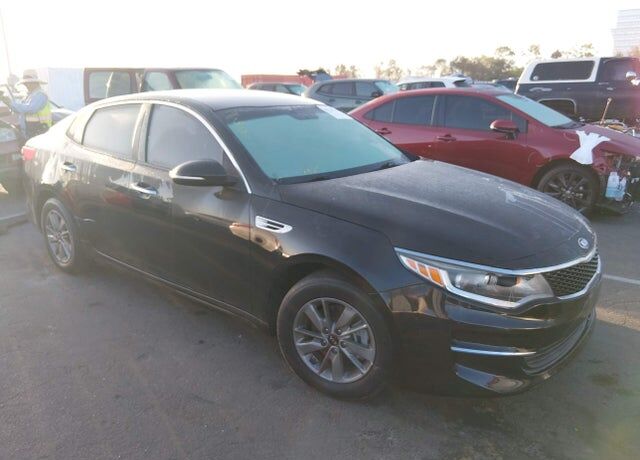 2018 KIA Optima