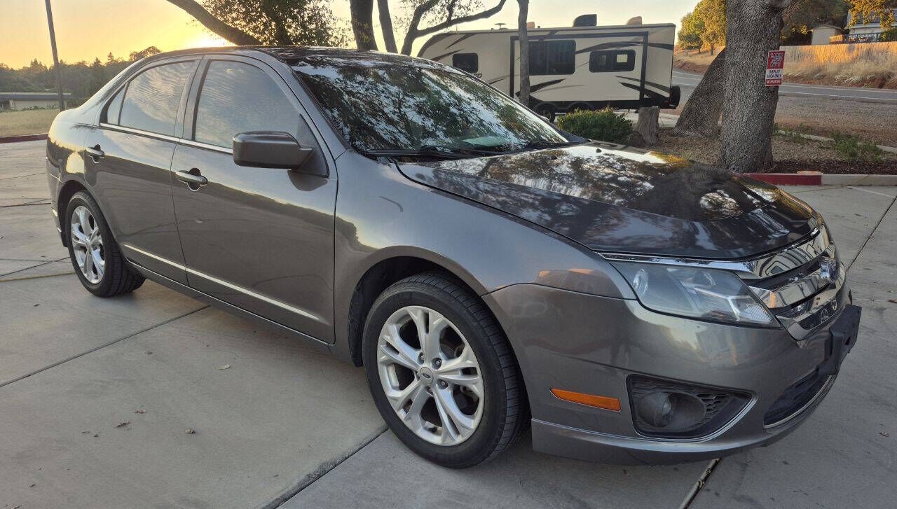 2012 FORD Fusion