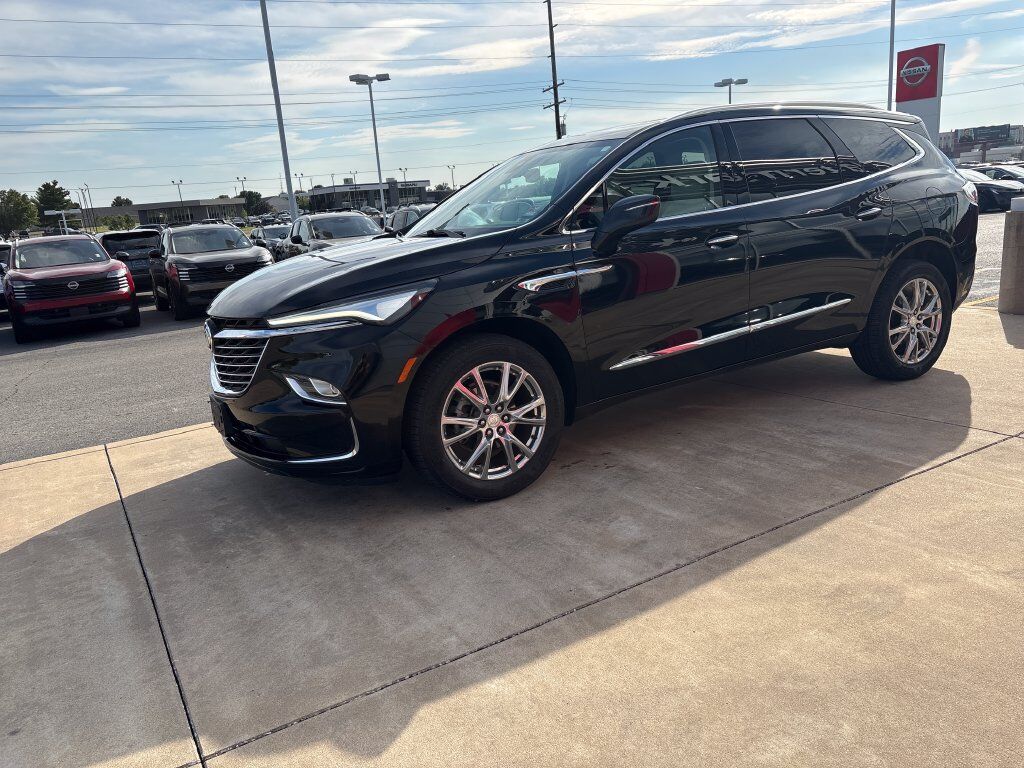 2022 BUICK Enclave