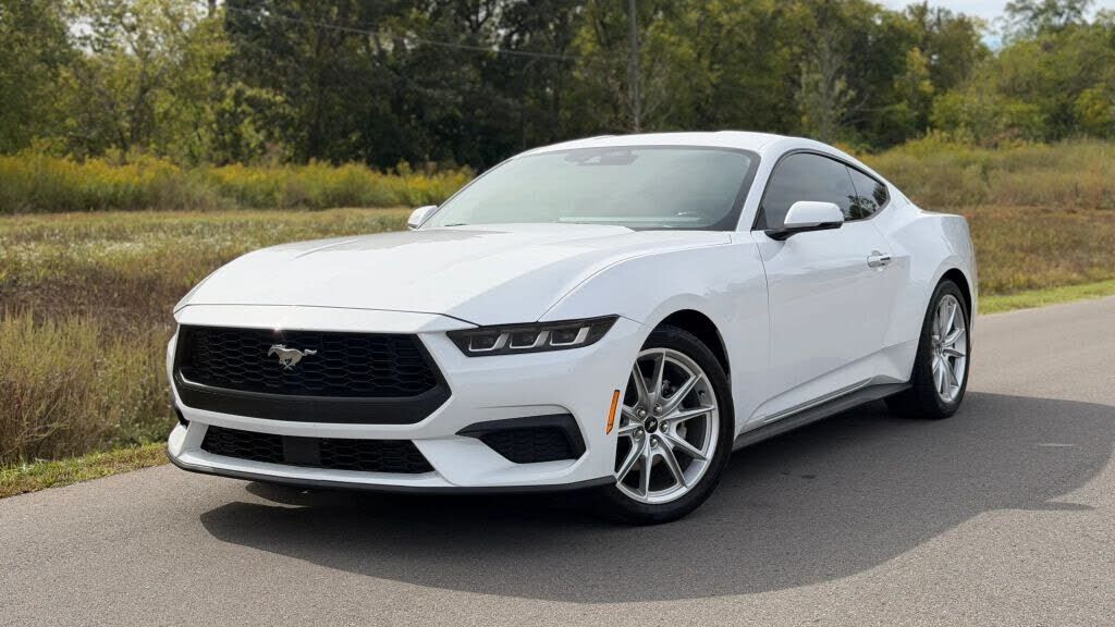 2024 FORD Mustang