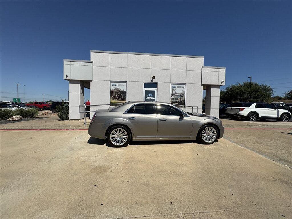 2014 CHRYSLER 300