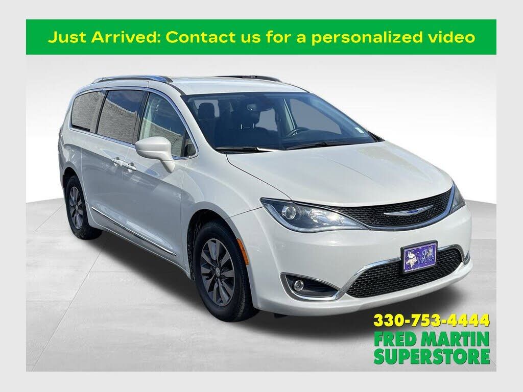 2020 CHRYSLER Pacifica