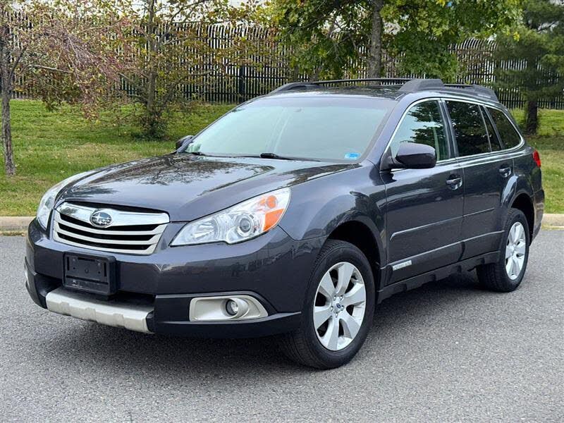 2012 SUBARU Outback