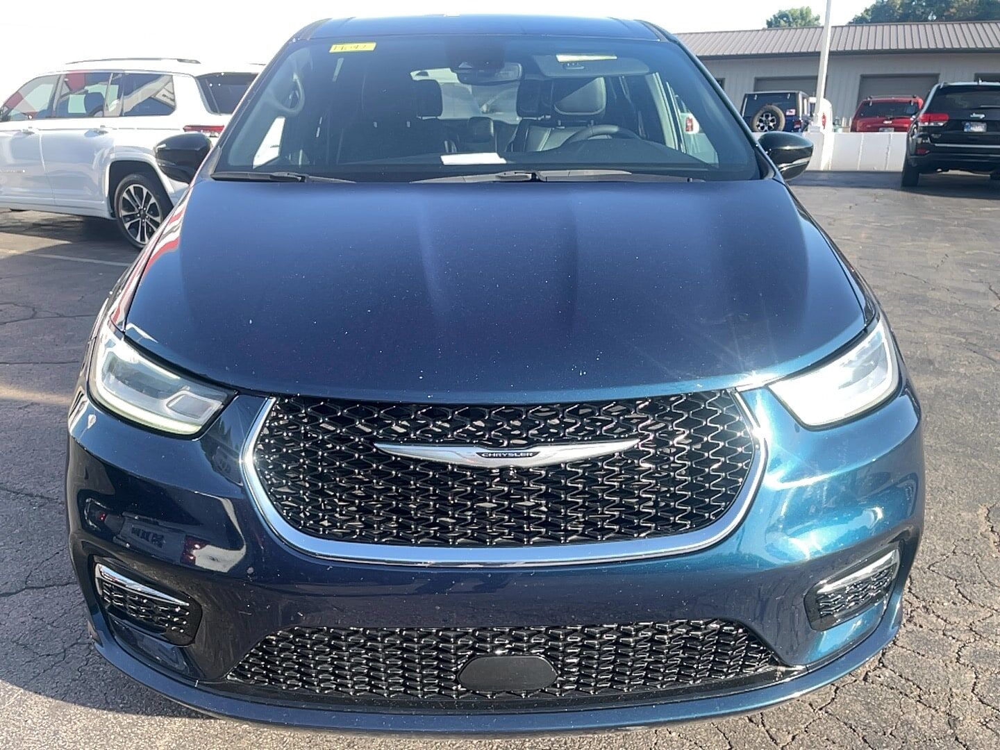 2025 CHRYSLER Pacifica