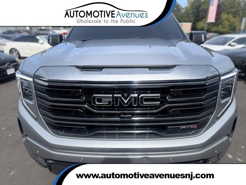2024 GMC Sierra