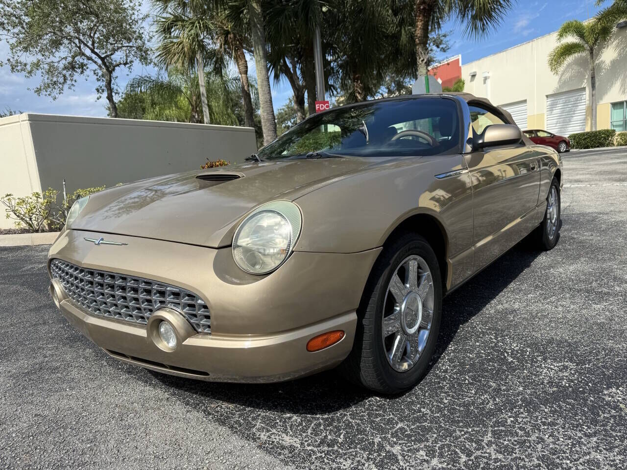 2005 FORD Thunderbird