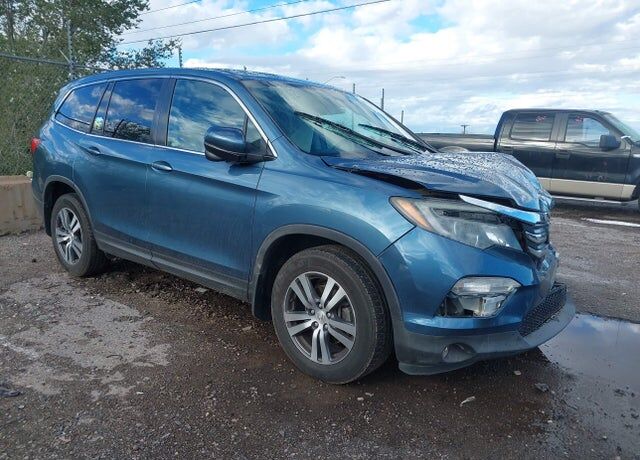 2017 HONDA Pilot