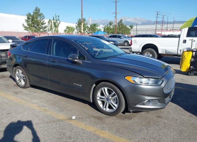 2016 FORD Fusion