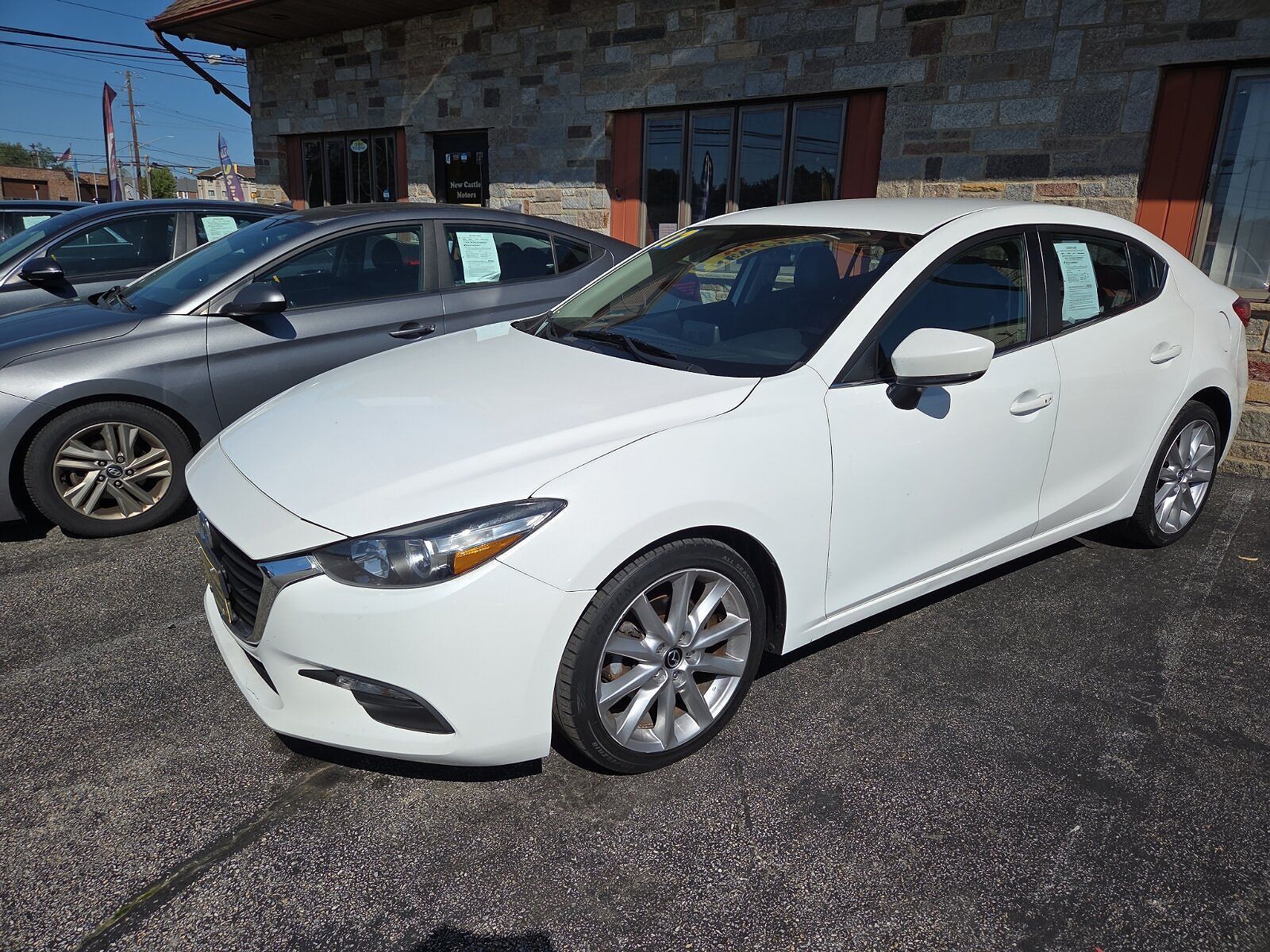 2017 MAZDA Mazda3
