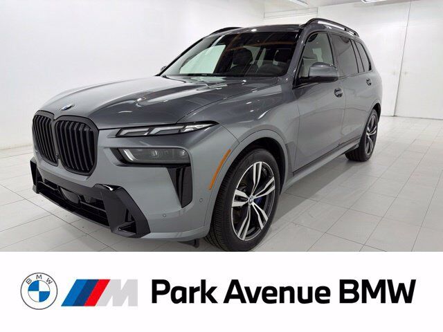 2024 BMW X7