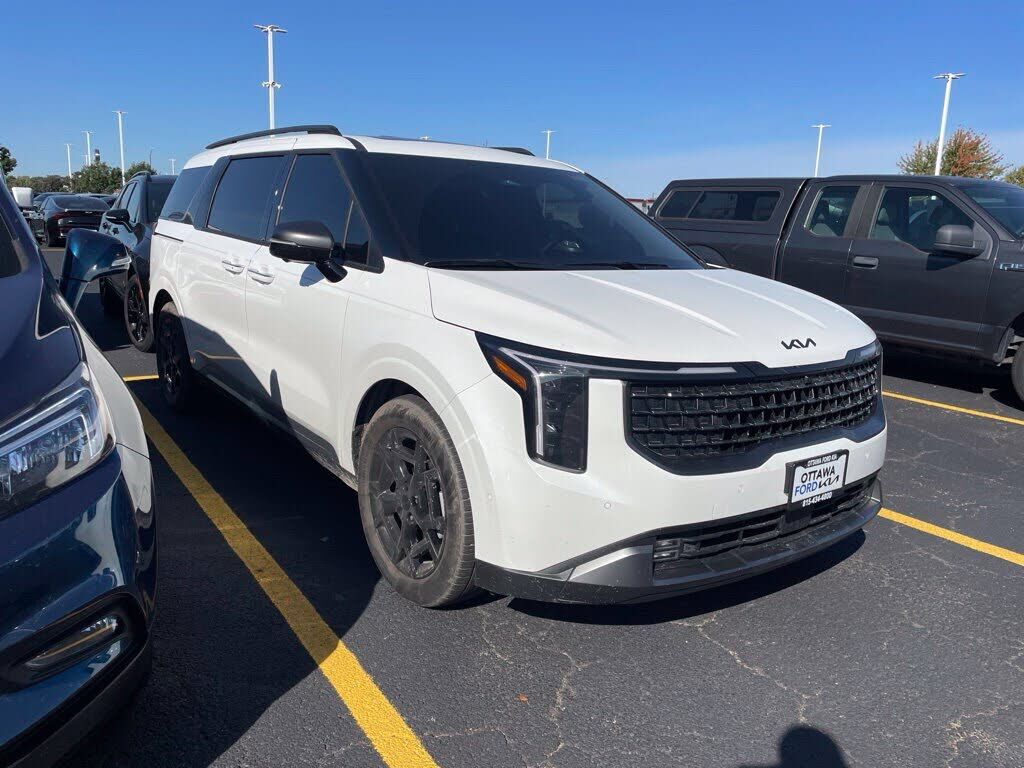 2027 KIA Carnival