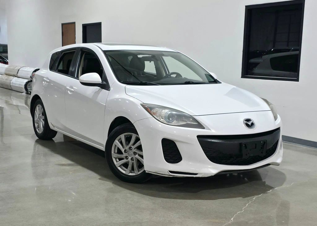 2012 MAZDA Mazda3