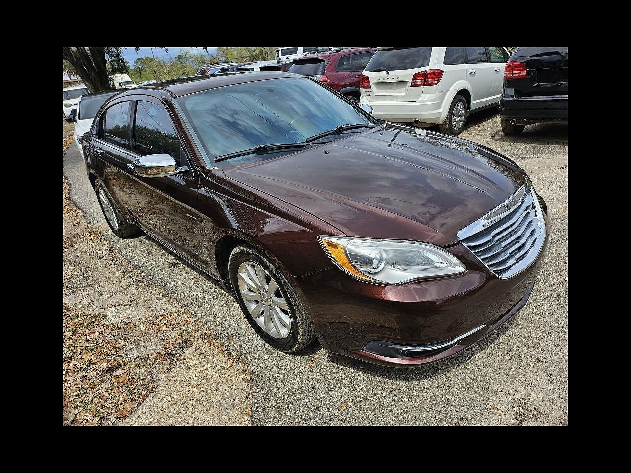 2013 CHRYSLER 200