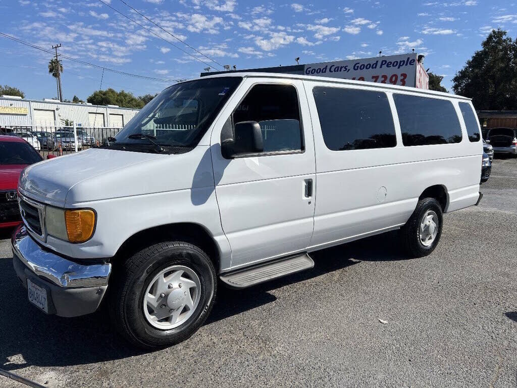2006 FORD E-350
