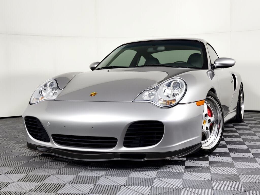 2002 PORSCHE 911