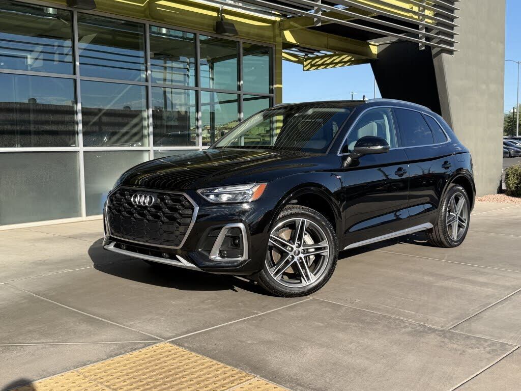 2025 AUDI Q5 e