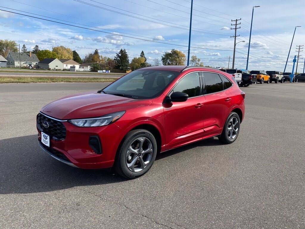 2024 FORD Escape